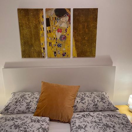 Apartment Claudia מאלצ'סינה מראה חיצוני תמונה