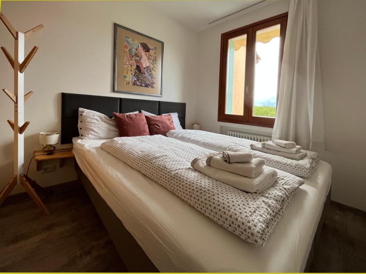 Apartment Claudia מאלצ'סינה מראה חיצוני תמונה